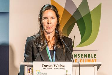 http://www.iisd.ca/climate/cop21/enbots/images/5dec/DSC03699-tn.jpg