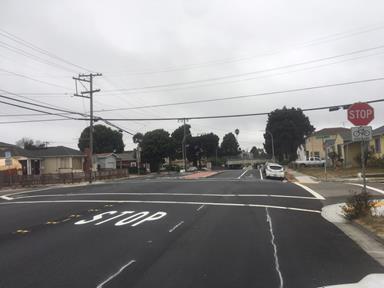 S37th and Center new stop message
